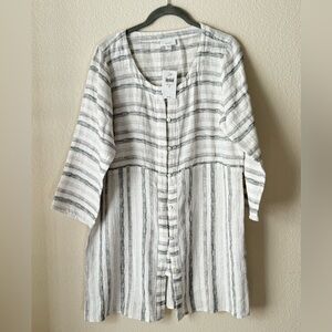 Size Small J. Jill Tunic